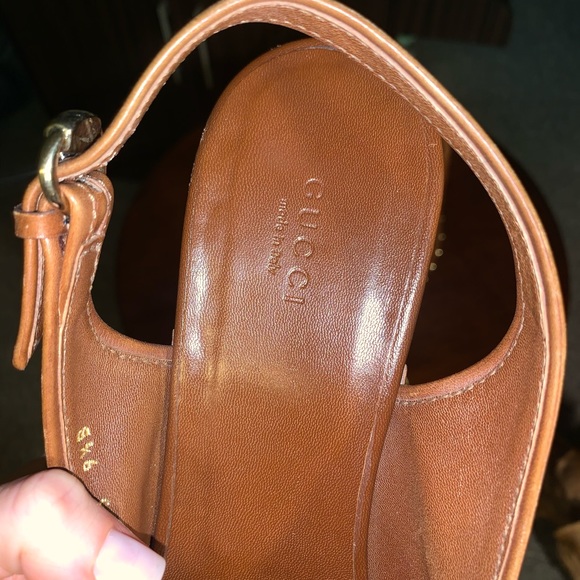 Gucci Slingback Wooden Sole High Heels - Picture 5 of 6